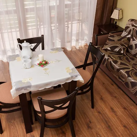 Florek Bed & Breakfast Rewal